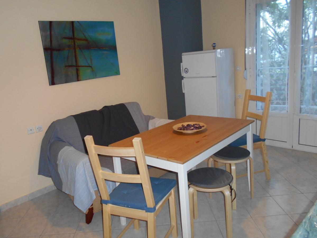 Sophies Ormos Apartment *
